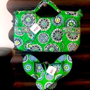 Vera Bradley purse and flip flops sz M. NWT
